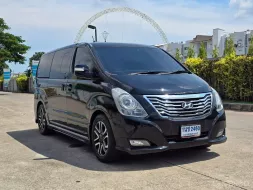 2011 Hyundai H-1 2.5 Deluxe เครื่อง A1 อึด ทน อะไหล่ถูกกว่า เครื่องยนต์ เกียร์ สมบูรณ์สุดๆ ขับดีมาก