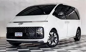 HYUNDAI H1 STARIA 2.2 PREMIUM SUNROOF เกียร์ออโต้ ปี 2022