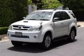 2006 Toyota Fortuner 3.0 V 4WD SUV 