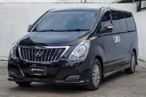 2018 Hyundai H1 2.5 Deluxe รถสวยสภาพป้ายแดง รถตู้ครอบครัวสภาพแบบนี้