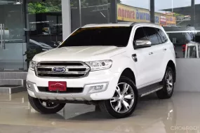 Ford Everest 2.2 Titanium+ ปี 2017 ไมล์แท้ 9x,xxx โล รถบ้านมือเดียว เข้าศูนย์ตลอด สวยเดิม ฟรีดาวน์