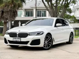 2022 BMW 520d 2.0 M Sport รถเก๋ง 4 ประตู 