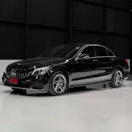 2020 Mercedes-Benz C300e 2.0 e AMG Dynamic รถเก๋ง 4 ประตู 