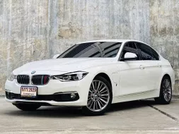 2017 BMW 330e 2.0 Luxury รถเก๋ง 4 ประตู รถบ้านมือเดียว ไมล์แท้ เจ้าของขายเอง 