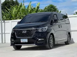 2020 Hyundai H-1 2.5 Deluxe รถตู้/VAN รถบ้านมือเดียว ไมล์ 74,000 km.