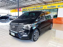 รถมือสอง Hyundai H-1 2.5 Elite (ปี 2019) AT รถบ้าน ไมล์น้อย สภาพป้ายแดง