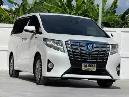 2017 Toyota ALPHARD 2.5 Hybrid E-Four 4WD รถตู้ รถสวย