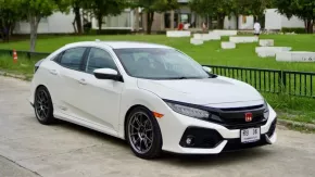 2018 Honda CIVIC 1.5 Turbo รถเก๋ง 5 ประตู ออกรถง่าย รถบ้านมือเดียว ไมล์แท้ 