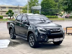 Isuzu D-Max มือสอง 3.0 Vcross Z-Prestige 4WD ปี 2017 รถกระบะ4ประตู ออโต้โฟวิล ฟรีดาวน์ ฟรีส่งรถ