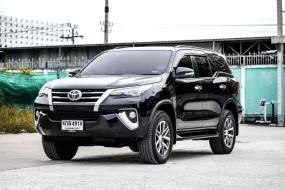 2015 Toyota Fortuner 2.4 V SUV รถบ้านมือเดียวไมล์แท้ ออกรถจบ0บาทได้