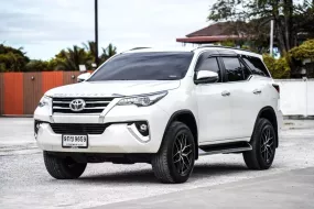 2018 Toyota Fortuner 2.4 V 4WD SUV ดาวน์ 0% รถบ้านมือเดียว ไมล์แท้