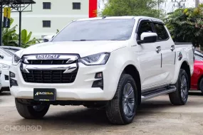 2020 Isuzu Dmax Cab4 Hilander 1.9 Z M/T รถสวยสภาพพร้อมใช้งาน สภาพใหม่กริป