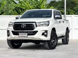 2019 Toyota Hilux Revo 2.4 E Prerunner รถกระบะ ดาวน์ 0%