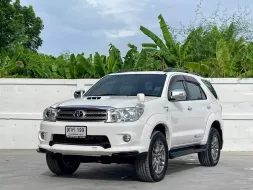 2011 Toyota Fortuner 3.0 TRD Sportivo II 4WD รถสวยพร้อมใช้งาน SUV 