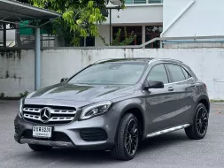 Mercedes Benz GLA250 AMG 2017