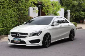 2017 Mercedes-Benz CLA250 AMG 2.0 Sport รถเก๋ง 4 ประตู 