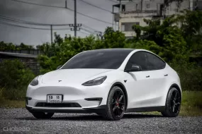 🔥 EV TOP สุด เข้ามาแล้ว ล้อชุด 2 แสน + พวงมาลัย Yoke อาคันทาร่าแท้ Tesla Model Y Performance