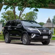 2016 Toyota Fortuner 2.8 V 4WD SUV รถบ้านแท้