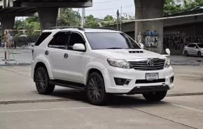 Toyota Fortuner 3.0 V Auto 4WD ปี 2013