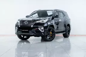 2A542  Toyota Fortuner 2.8 V SUV 2018