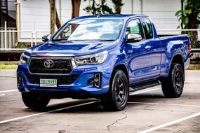 2015 Toyota Hilux Revo 2.4 E รถกระบะ 