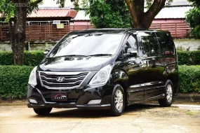 2016 Hyundai H-1 2.5 Elite รถตู้/van ฟรีดาวน์