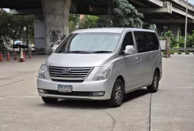 Hyundai H-1 2.5 Maesto Executive ปี 2010