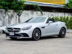 2017 Mercedes-Benz SLC300 2.0 AMG Dynamic รถเปิดประทุน ออกรถง่าย รถบ้านมือเดียว ไมล์น้อย 