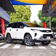 Fortuner 2.4 Legender 4WD Blacktop ปี2021จด2022 ใหม่จัด ประวัติครบ ไม่เคยทำสีตั้งแต่ป้า