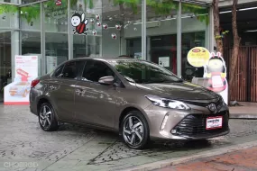 ขายรถ TOYOTA Vios 1.5 High AUTO น้ำตาล ปี 2019