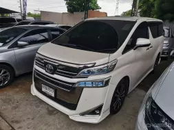 TOYOTA VELLFIRE 2.5 ปี 2018 -ผ่อนเริ่มต้น 32,xxx-