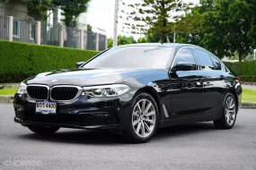 2020 BMW 530e 2.0 Highline รถเก๋ง 4 ประตู 