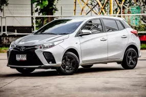 2022 Toyota YARIS 1.2 Entry รถเก๋ง 5 ประตู 