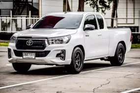 2020 Toyota Hilux Revo 2.4 Entry รถกระบะ 