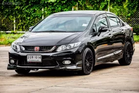 2013 Honda CIVIC 2.0 EL i-VTEC รถเก๋ง 4 ประตู 