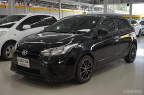 2016 Toyota YARIS 1.2 E รถเก๋ง 5 ประตู 