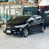 2016 Honda JAZZ 1.5 SV i-VTEC รถเก๋ง 5 ประตู 