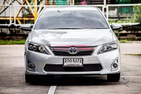 2013 Toyota CAMRY 2.5 HV รถเก๋ง 4 ประตู 