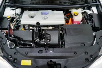 Lexus CT200h 1.8 Sport Hatchback AT 2011
