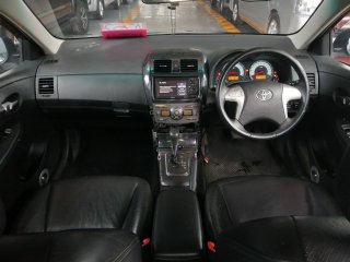 2012 Toyota COROLLA 1.8 SEG sedan รถบ้าน รถมือสอง รถฟรีดาวน์ 