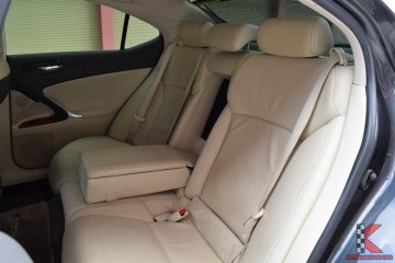 Lexus IS250 2.5 (ปี 2009) Luxury Sedan AT