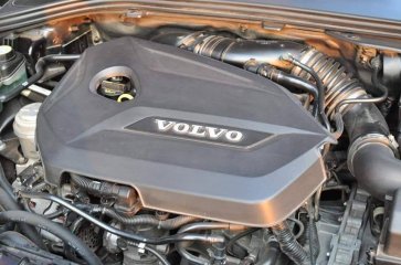 Volvo V60 R-Design ปี 2014