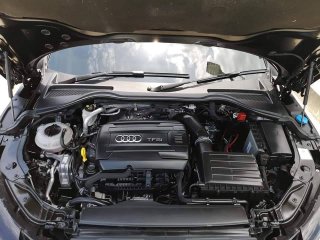 Audi TT 2.0 45TFSI quattro coupe ปี 2015