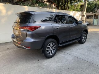 2018 Toyota Fortuner 2.4 V SUV 