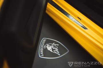 2019 Lamborghini Huracan LP610-4 รถเปิดประทุน 