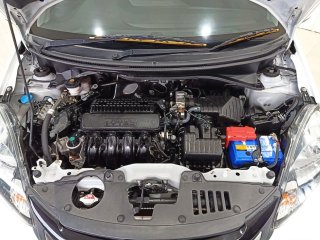 2017 Honda BRIO 1.2 V รถเก๋ง 5 ประตู 