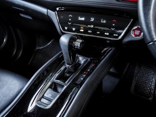 2018 Honda HR-V 1.8 E รถเก๋ง 5 ประตู 