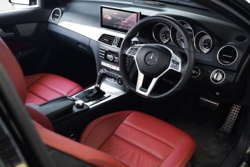 2013 Mercedes-Benz C180 AMG รถเก๋ง 2 ประตู 