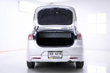 2012 Mazda 2 1.5 Elegance Spirit รถเก๋ง 4 ประตู 