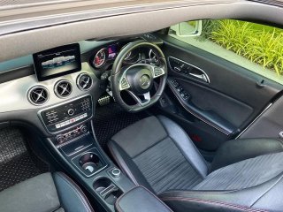 2017 Mercedes-Benz CLA250 AMG Dynamic รถเก๋ง 4 ประตู 